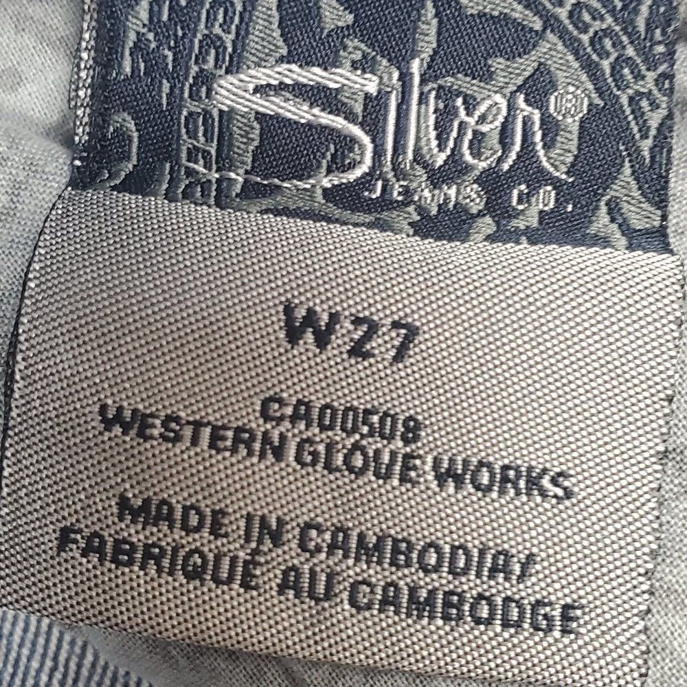 Silver Suki Bermuda Denim Jean Shorts Medium‎ Wash Factory Fading Distressed 27 - Picture 9 of 14